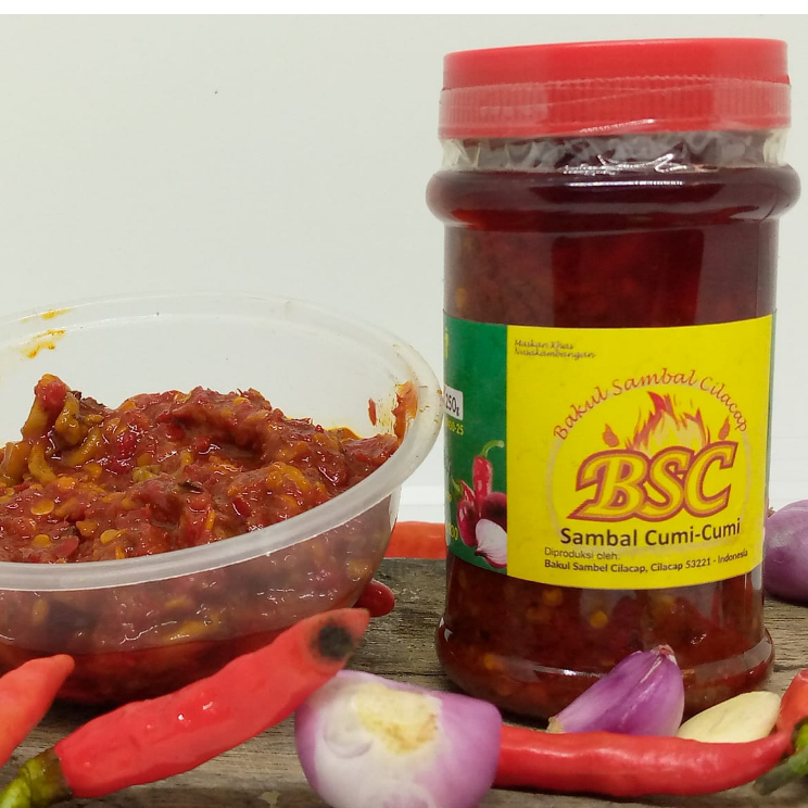 Sambal Pedas yang Menggoda di Setiap Gigitan